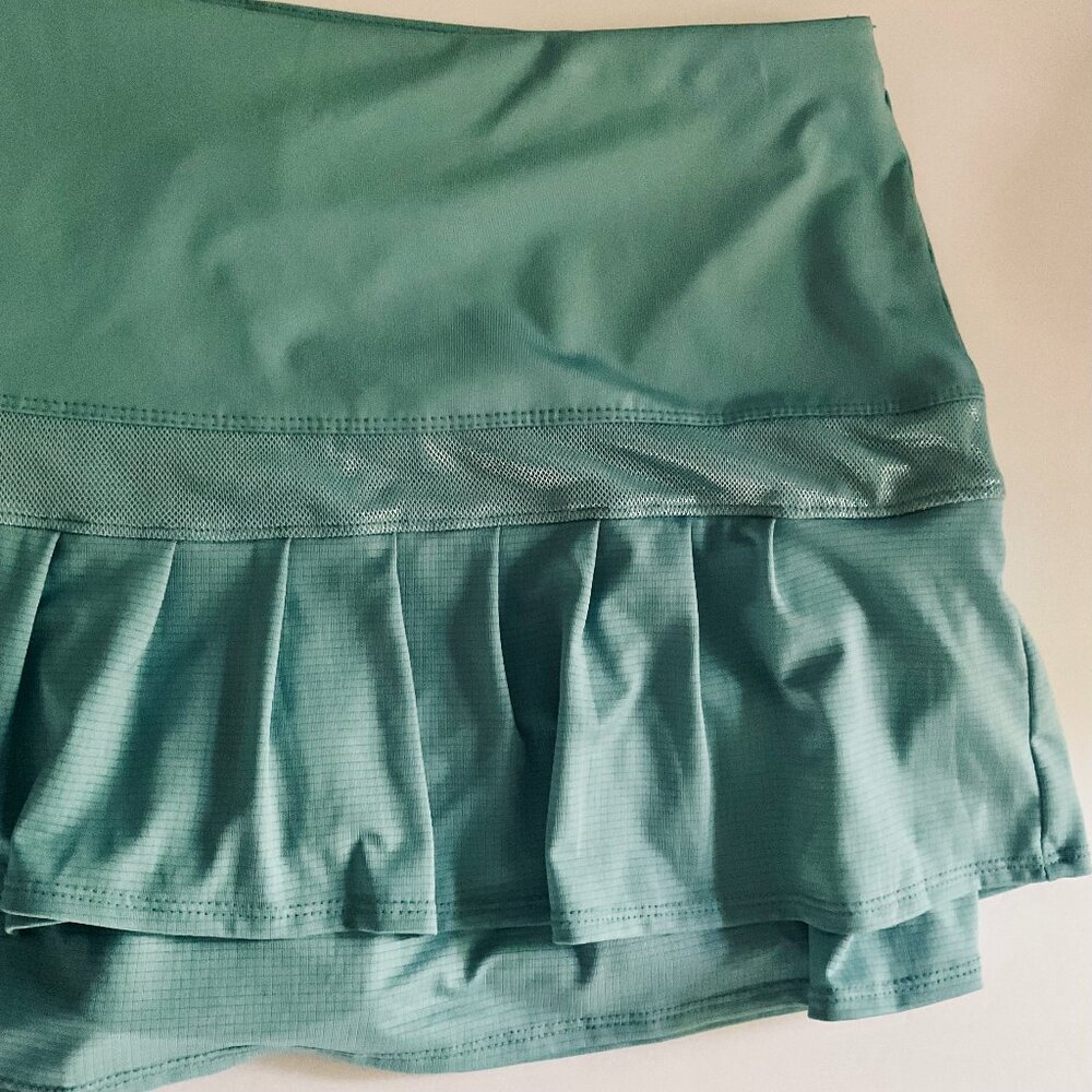 LUCKY IN LOVE Women's Athletic Skort EUC Size L/12 - Picture 3 of 5
